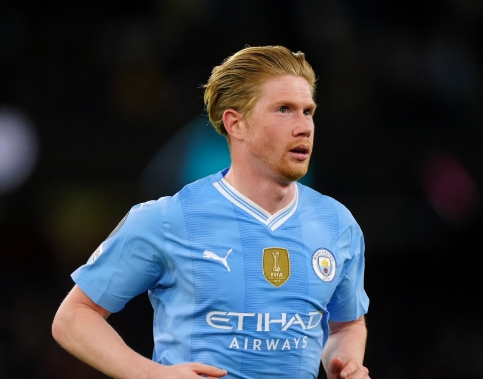 世界杯决赛于7月20日凌晨3点开球；半决赛也将在3点开球