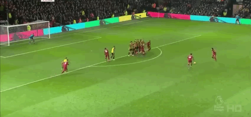 RMC：姆巴佩在上周联赛遭受膝盖撞击，并最终带伤踢完比赛