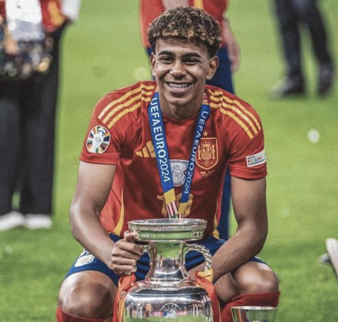 曝曼联愿1亿签安德森，不惜代价与曼城抢人！拉爵力挺阿莫林加速重建