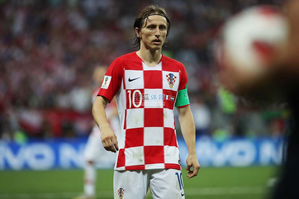 阿尔特塔谈张伯伦随队训练：他不仅积极阳光，也是球员的榜样